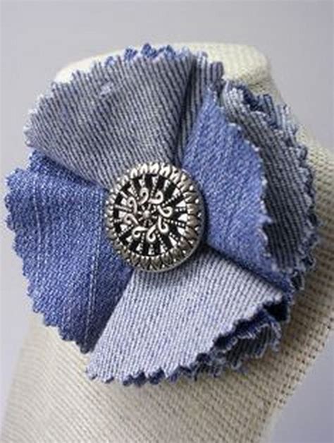 Awesome Flowers Made From Recycled Jeans Recycled Crafts
