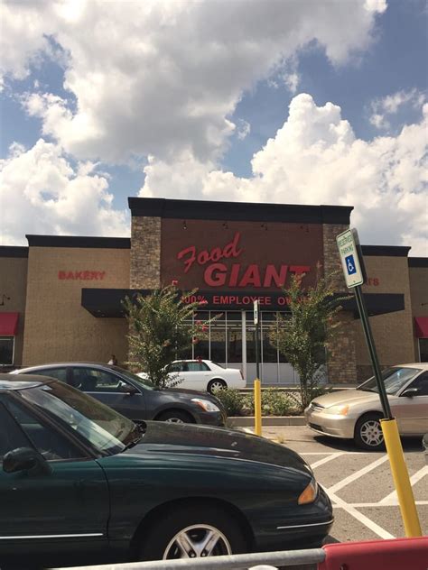 Things to do in jackson. Food Giant - Grocery - 2596 Christmasville Cv, Jackson, TN ...