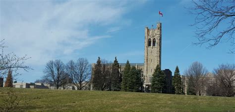 Top 10 Places to Live in Ontario