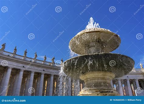 Saint Peter S Square Bernini Fountain Vatican Rome Italy Editorial