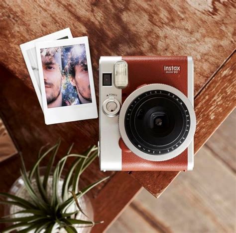 Vintage Style Polaroid Camera Fujifilm Pickture