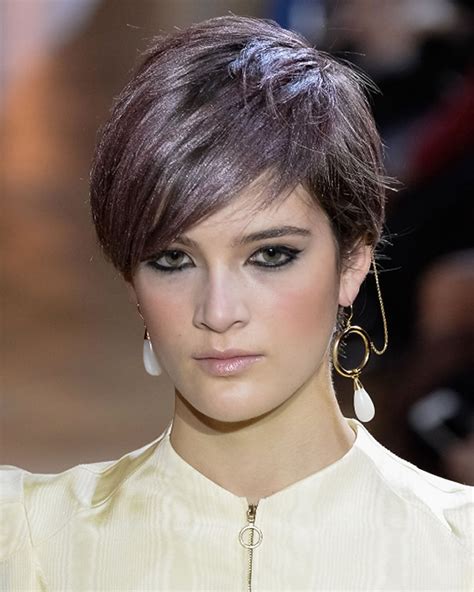 How To Cut Very Short Pixie Haircuts Best Hairstyles Ideas For Women And Men In