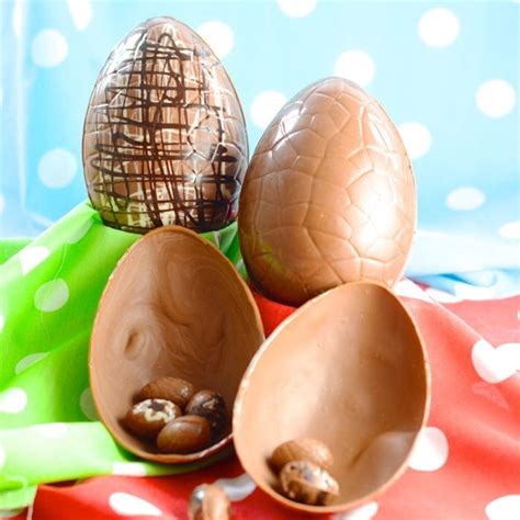 Well there are a lot of animals that can lay a lot of eggs such as ants they lay over a thousand eggs each day and spiders as well. How to Make Easter Eggs | Charlotte's Lively Kitchen