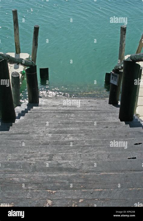 Dock Stairs Leading Into Water Hi Res Stock Photography And Images Alamy