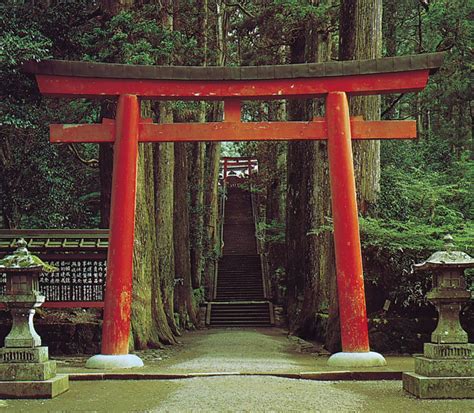 Torii Gate Japan Shrines Meaning And Facts Britannica