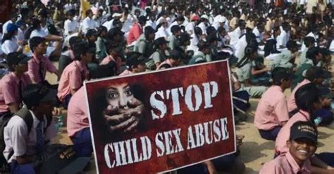 印度强奸12岁以下幼女可判死刑 搜狐大视野 搜狐新闻