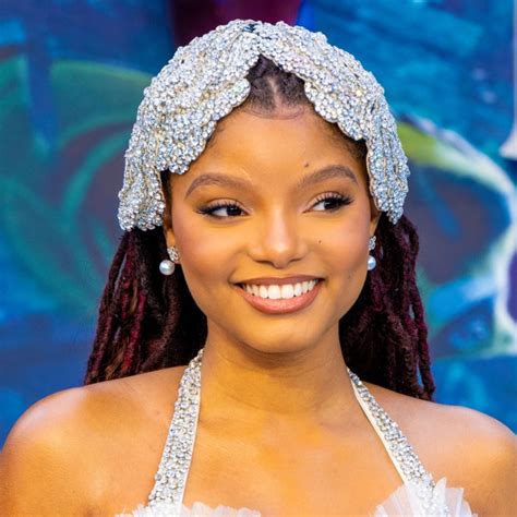 La Sirenetta I Capelli Di Halle Bailey Valgono Migliaia Di Dollari E