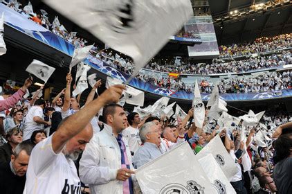 1 karim benzema (fw) real madrid 8.4. spanien-reisemagazin: Neues Fußballstadion für Real Madrid