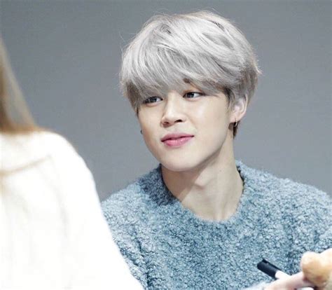 Shop official bts merch, bts hoodies, bts love yourself world tour merchandise, bts persona merch accessories and bts merchandise. Daebak! Boneka Ini Mirip Banget dengan Jimin dan V BTS - Page 2 of 2 - iniKpop