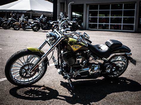 Harley davidson xxxx cvo breakout bike is in as new condition with xxxx klms comes with all books and cvo bike cover. Pre-Owned 2013 Harley-Davidson CVO Breakout in Franklin # ...