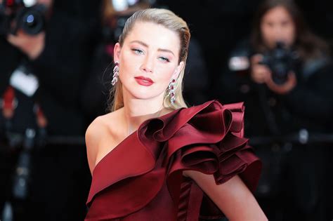 Amber Heard Has One Of The Worlds Most Beautiful Faces According To Science