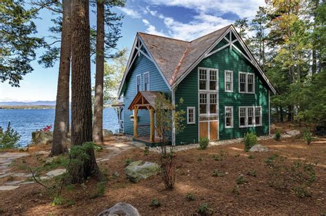 Cozy cottage with lake winnipesaukee viewswelcome to the spring street retreat; Lake Winnipesaukee in New Hampshire in 2020 | Lake ...