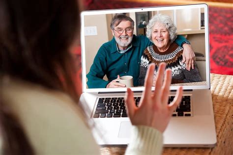 9 Best Large Screen Laptops For Seniors In 2020