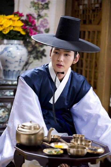 Pin On J10 Korean Historical Dramas King Yeongjoandjeongjo Of The Joseon