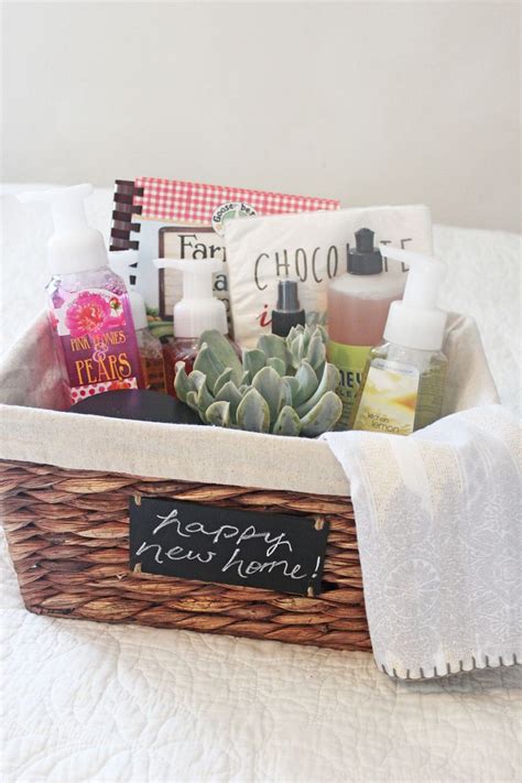 20 Ideas For Housewarming T Ideas For Couples Who Have Everything