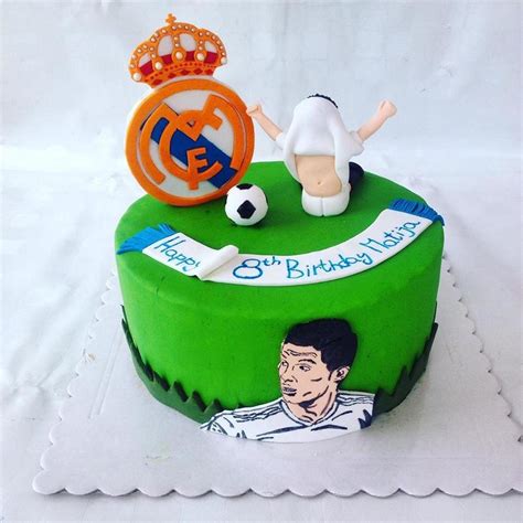 √ Ronaldo Birthday Cake Ideas Cristiano Ronaldo Cr7 Real Madrid