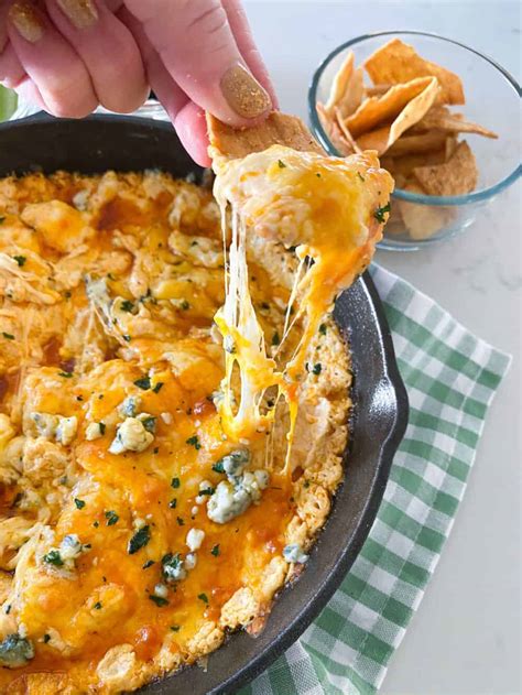 How To Make Baked Buffalo Chicken Dip
