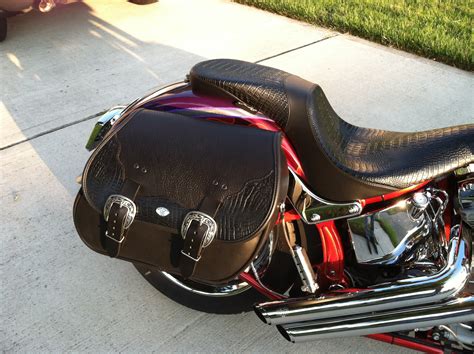 From a performance standpoint, many customers have also reported better results (including quieter transmission operation) by using the following specific individual fluid recommendations 2006 Harley-Davidson® FLSTFSE2 Screamin' Eagle® Softail ...