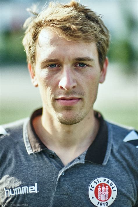 Subscribe to access price results for 150,000 artists! Die kommenden Stars | Stefan Groenveld - Fotograf aus Hamburg