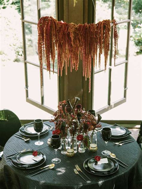 We have a large selection of rental table linens, chair covers, runners, overlays, chargers, napkins & more. Ebony Farm - Linen Rentals | Wedding Table Linen, Runners ...