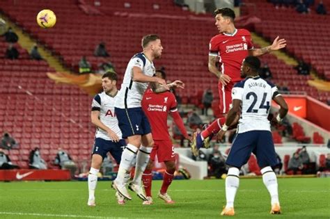 狼 波士頓塞爾提克 波特蘭拓荒者 芝加哥公牛 金州勇士 洛杉磯快艇 洛杉磯湖人 夏洛特黃蜂 紐約尼克 紐奧良鵜鶘 密爾瓦基公鹿 猶他爵士 華盛頓巫師. 摩佬唔意外紅軍通水海運聯 - Now Sports