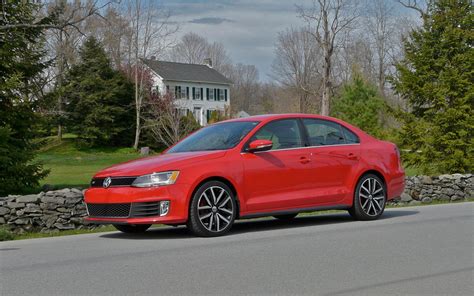 Utilizing the jetta redesign, the 2012 volkswagen gli is a fwd performance compact sedan with seating for five. Driven: 2012 Volkswagen Jetta GLI - Automobile Magazine