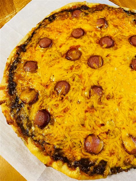 Chili Cheese Dog Pizza Cooks Well With Others