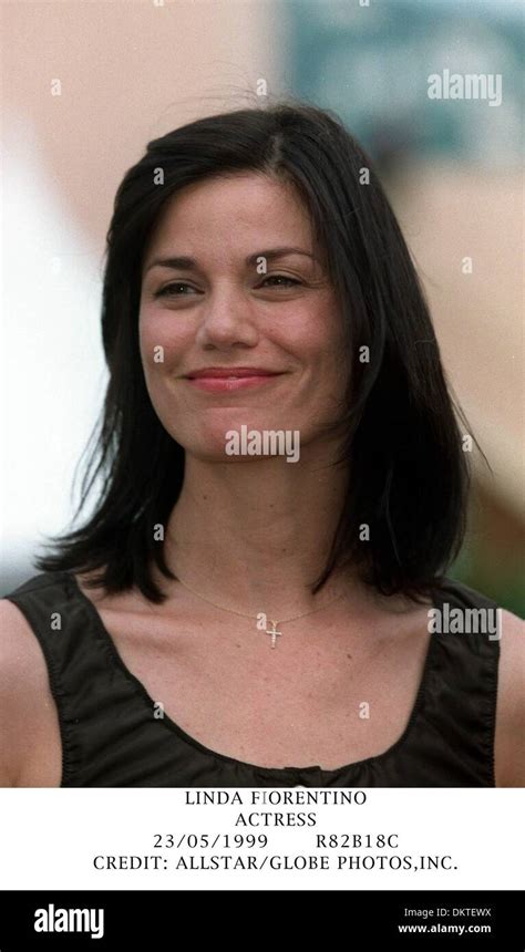 Linda Fiorentino Hi Res Stock Photography And Images Alamy