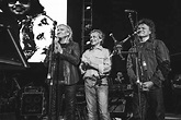 Joe Walsh, Barnstorm Reunite at Colorado Induction | Best Classic Bands