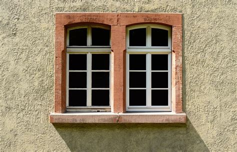 Was genau ist die fensterlaibung und welchen einfluss auf wärmedämmung und was ist eine fensterlaibung? Fensterlaibung » Informationen zu Verkleidung & Dämmung