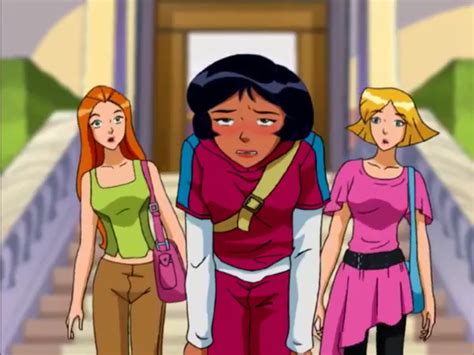 Pin By Julia On Totally Spies Outfits Cartoon Outfits Spy Outfit