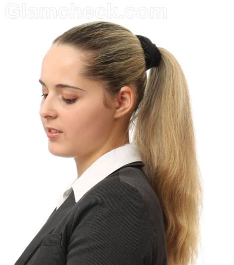 We are talking about the best, easiest, near to effortless. Hairstyles for working women