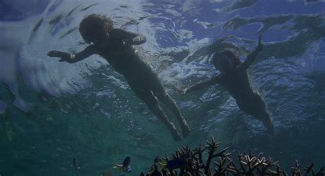 brooke shields blue lagoon underwater