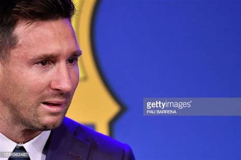 Lionel Messi Crying Photos And Premium High Res Pictures Getty Images