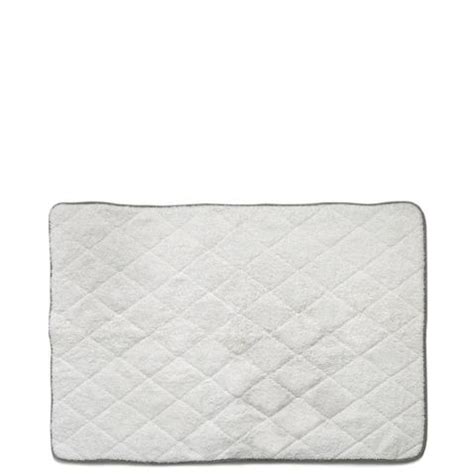 We will contact you within the next working day with a delivery quote, and should you wish to continue with the order we will take additional payment at this stage. Gotham Bath Mat 36" x 24" — Products | Waterworks | Linen ...