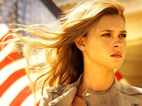 Naked Nicola Peltz In Transformers Age Of Extinction Hot Sex Picture