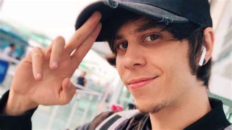 Rubius Mira El Final De Karmaland 3 Noticias Karmaland Youtube