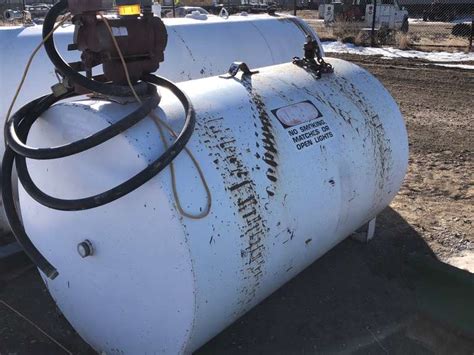 500 Gallon Fuel Tank Smith Sales Co Auctioneers