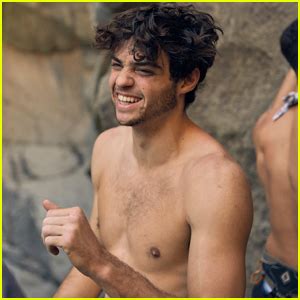 Noah Centineo Goes Shirtless During Trip Through Spain Noah Centineo