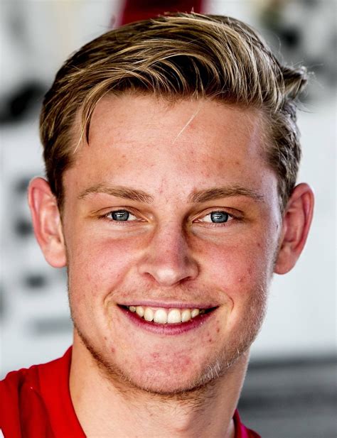 Frenkie de jong plays for spanish league team fc barcelona and the netherlands national team in pro evolution soccer 2021. Frenkie de Jong - Spelersprofiel 19/20 | Transfermarkt