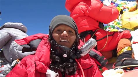 Indias Arunima Sinha Becomes Worlds First Woman Amputee To Scale