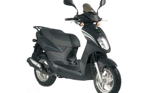 What do you need to rent a scooter in Turkey?