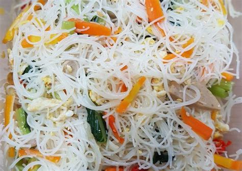 Jadi istri baru bikin tiap hari mikir mau masak apa. Resep Bihun Goreng Putih Simple : Resep Bihun Goreng Jawa ...