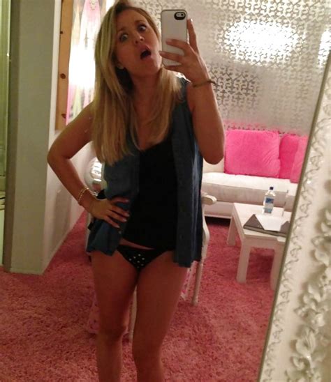 Kaley Cuoco 2 Nude Leaked Pics Porn Pictures Xxx Photos Sex Images