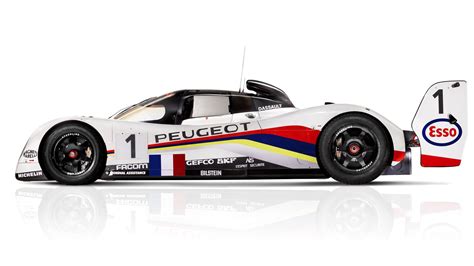 Peugeot 905 история создания гоночного болида