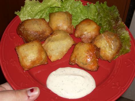 Be sure to check out this copycat longhorn steakhouse mac. Cheesy Fried Pickles | Recipe | Fried pickles, Recipes