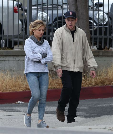 Jennette McCurdy in Skinny Jeans out in Los Angeles – GotCeleb