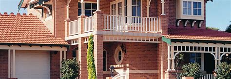 A brick coursing chart is a handy document used by builders and brick layers to calculate the number of bricks needed to achieve a particular wall height or width. Renovators Range | Midland Brick