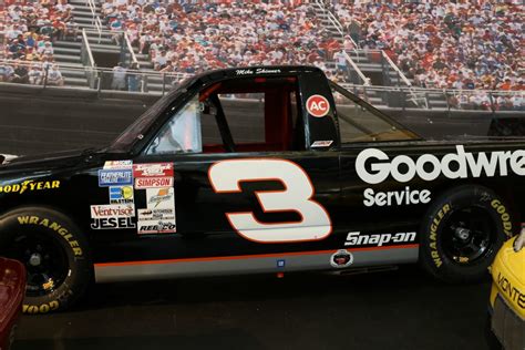 No 3 Goodwrench Chevrolet From Mike Skinners 1995 Championship Season