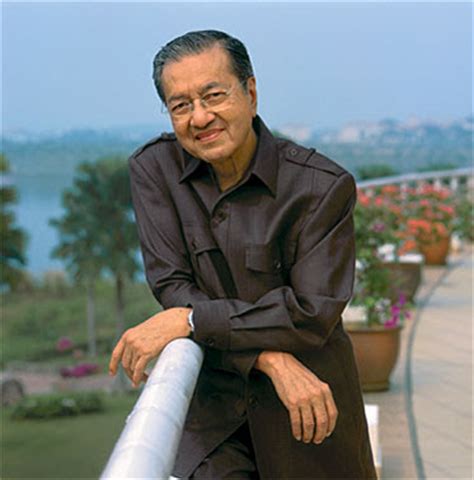 His name dr m is synonym to the vast development of modern malaysia. Malaysian Hollywood 2.0: Tun Dr Mahathir Mohamad shared ...